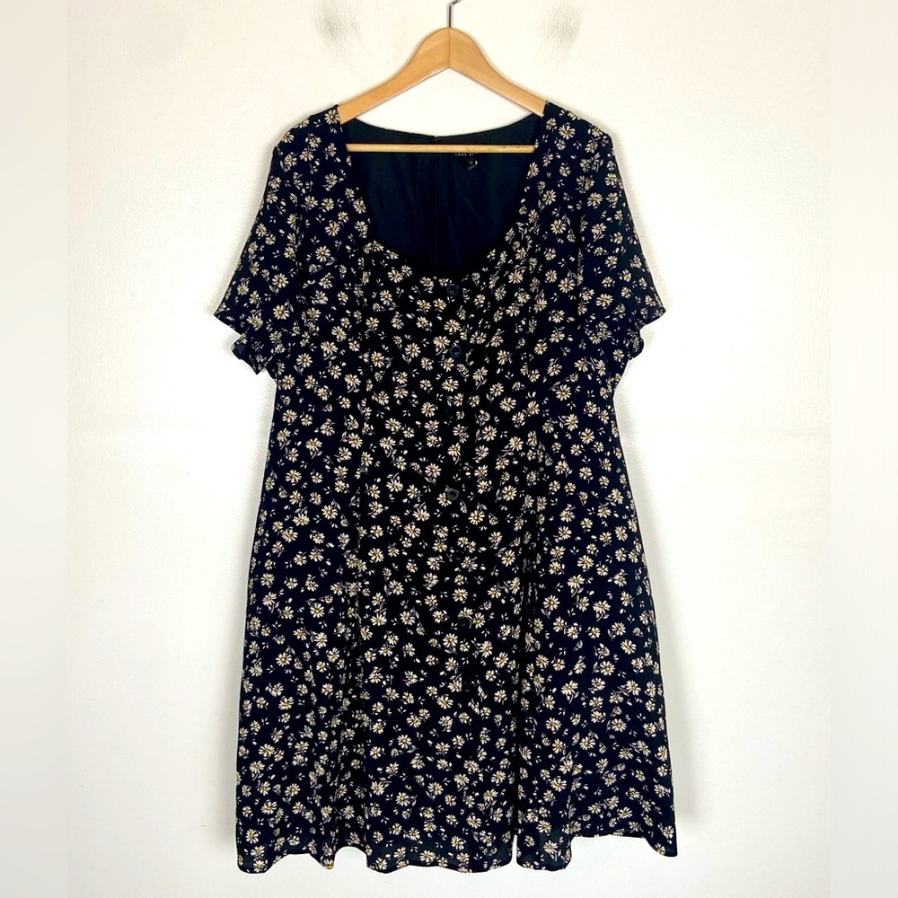 Lane‎ Bryant Floral Midi Dress Size 22 Black Button Front Short Sleeves